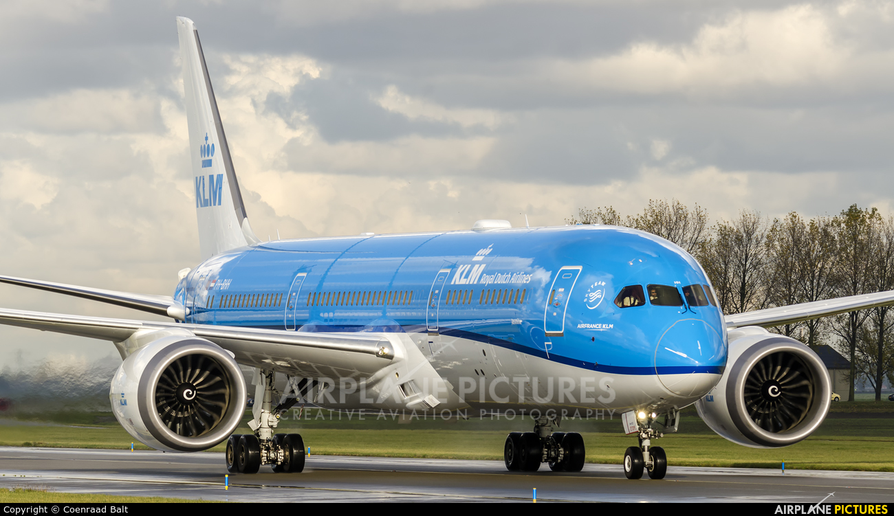 KLM PH-BHH aircraft at Amsterdam - Schiphol