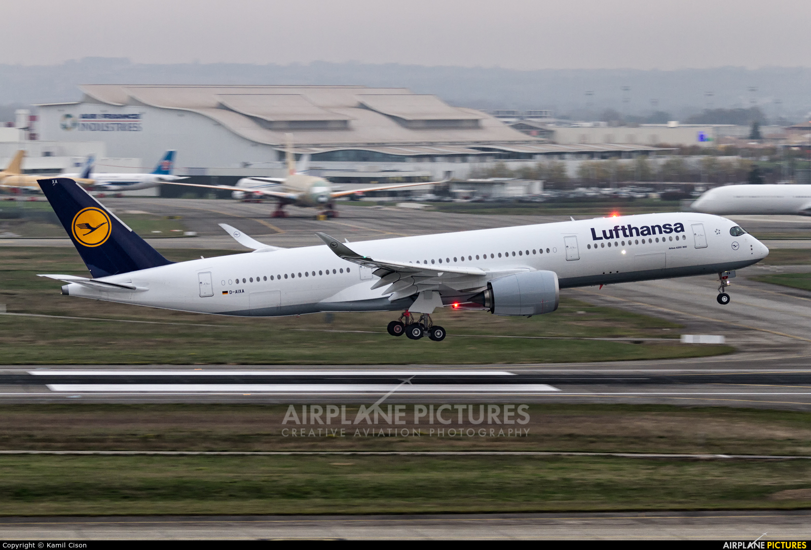 Lufthansa D-AIXA aircraft at Toulouse - Blagnac