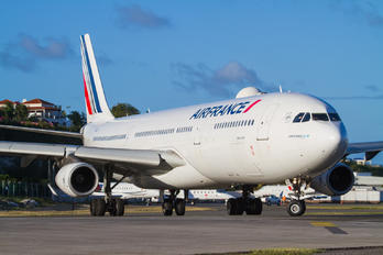 F-GLZS - Air France Airbus A340-300