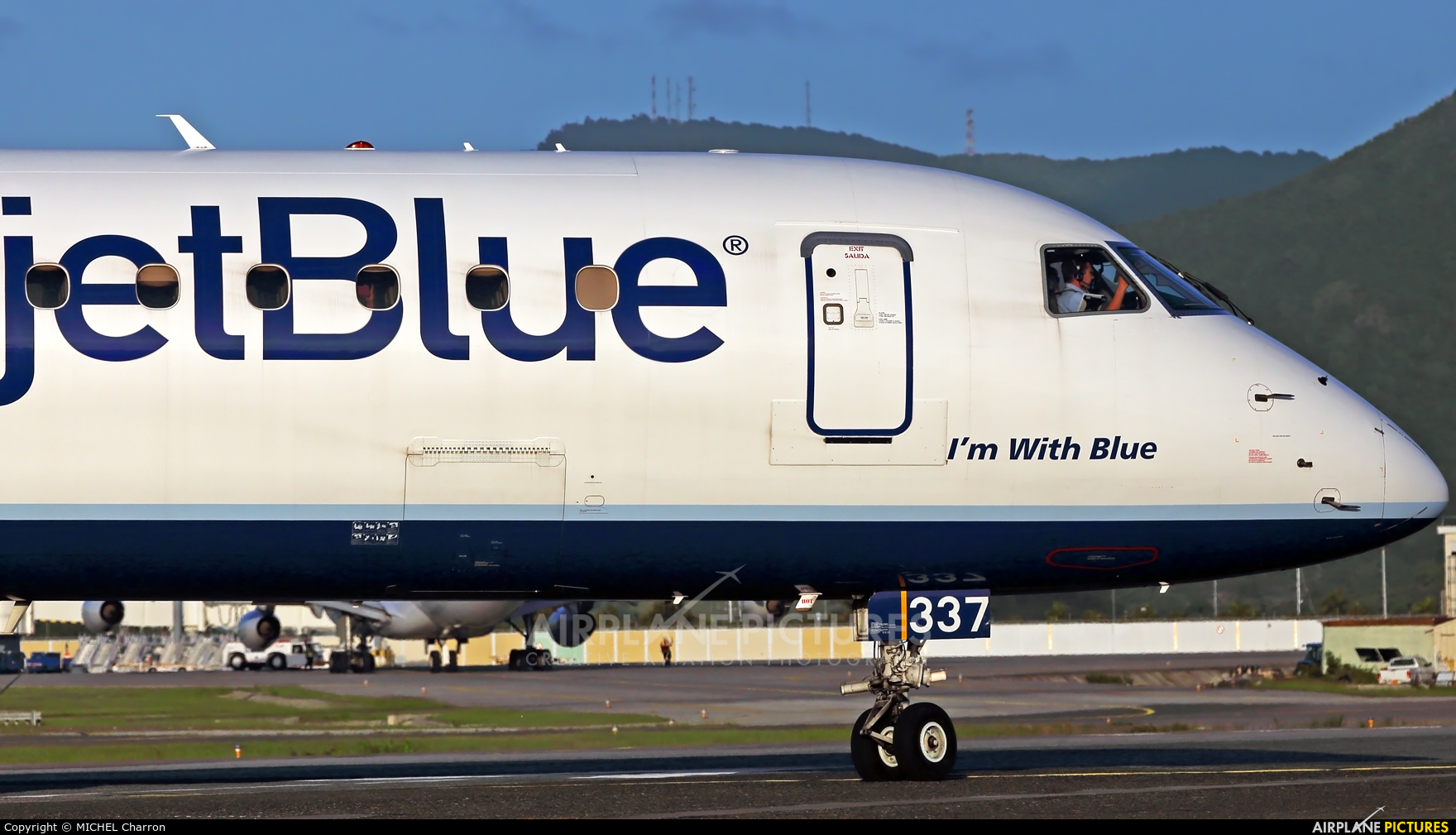 JetBlue Airways N337JB aircraft at Sint Maarten - Princess Juliana Intl