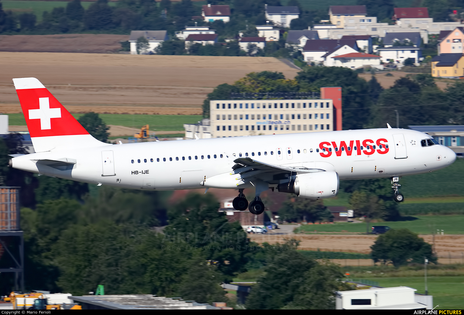 Swiss HB-IJE aircraft at Zurich