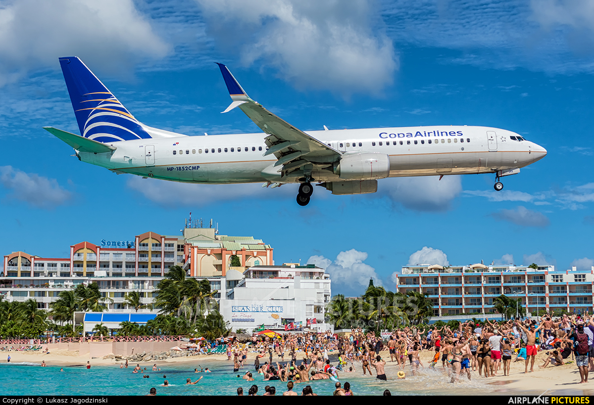 Copa Airlines HP-1852CMP aircraft at Sint Maarten - Princess Juliana Intl