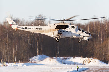RF-91245 - United Nations Mil Mi-24P