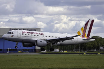 D-AKNR - Germanwings Airbus A319