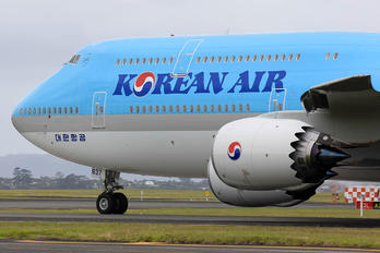 HL7637 - Korean Air Boeing 747-8