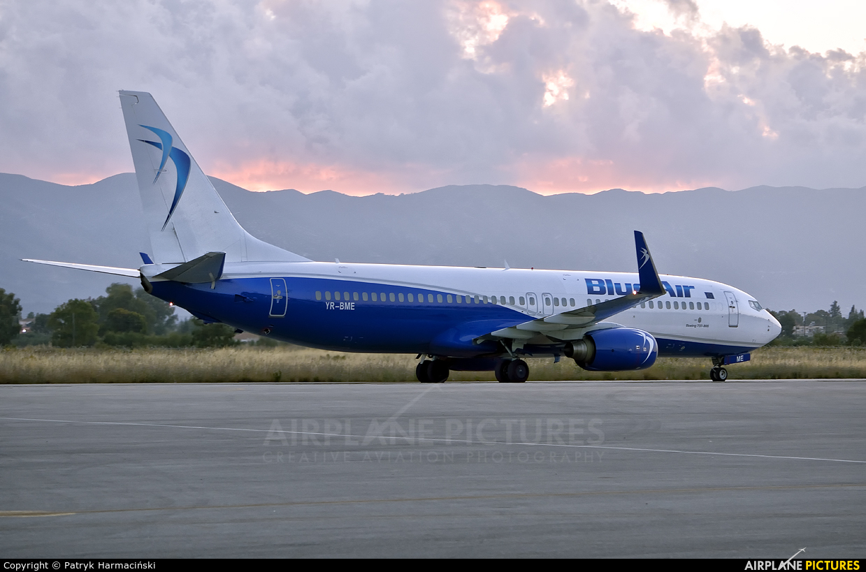 Blue Air YR-BME aircraft at Zakynthos