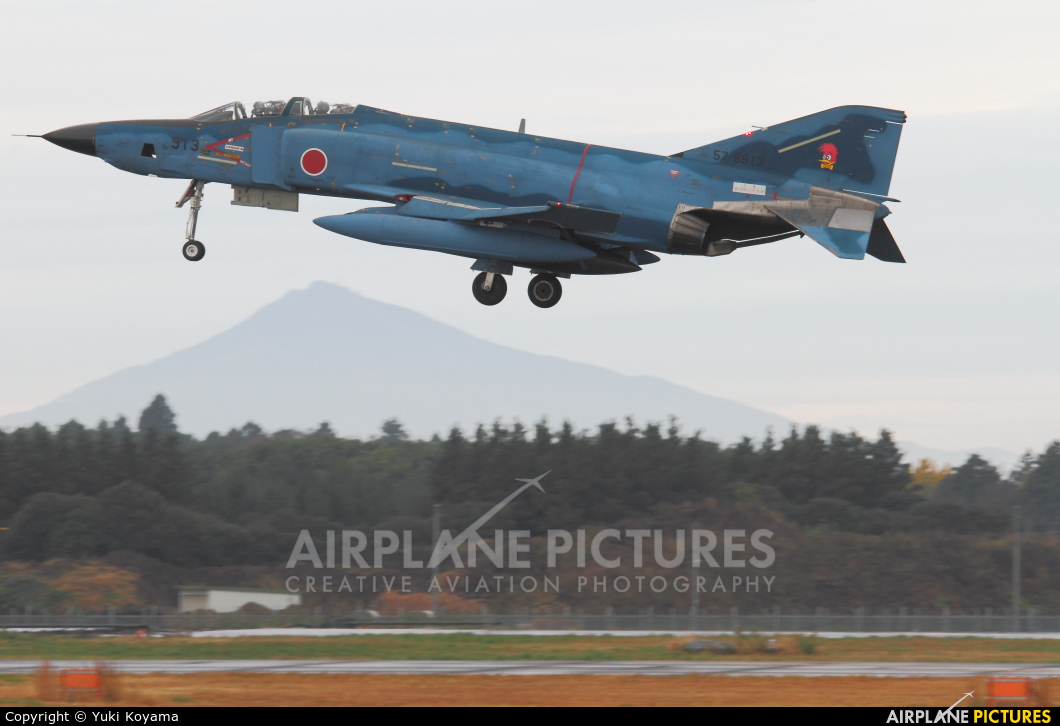 Japan - Air Self Defence Force 57-6913 aircraft at Ibaraki - Hyakuri AB