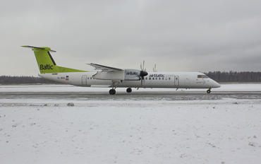 YL-BBU - Air Baltic de Havilland Canada DHC-8-400Q / Bombardier Q400