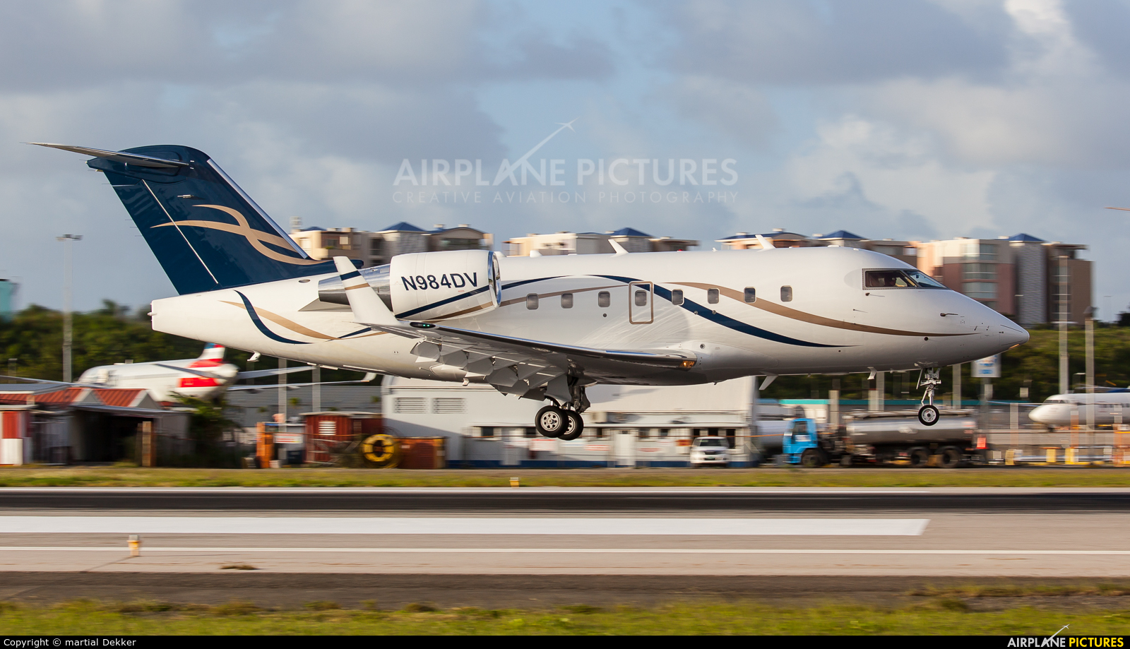 Private N984DV aircraft at Sint Maarten - Princess Juliana Intl
