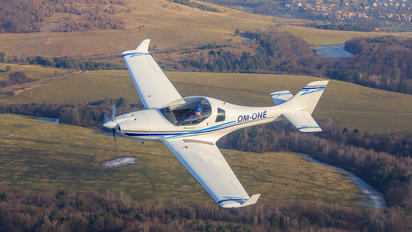 OM-ONÉ - Private Aerospol WT9 Dynamic