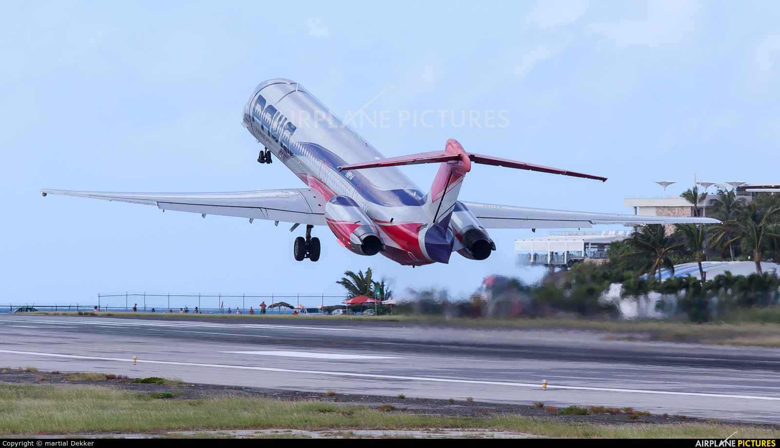 PAWA Dominicana HI914 aircraft at Sint Maarten - Princess Juliana Intl