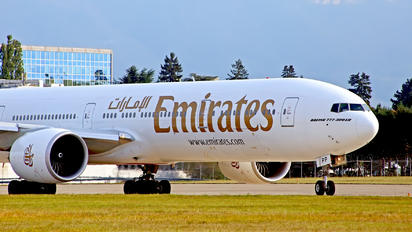 A6-EPP - Emirates Airlines Boeing 777-300ER