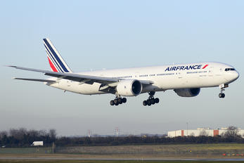 F-GSQR - Air France Boeing 777-300ER
