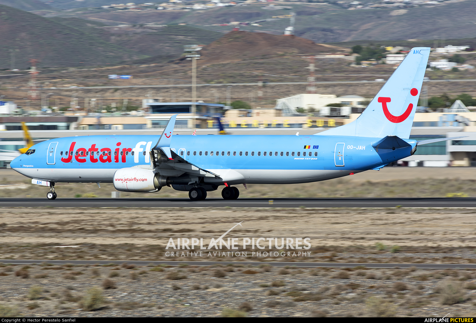Jetairfly (TUI Airlines Belgium) OO-JAH aircraft at Tenerife Sur - Reina Sofia