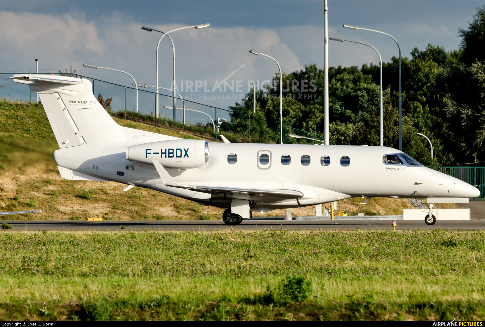 Private F-HBDX aircraft at Liège-Bierset
