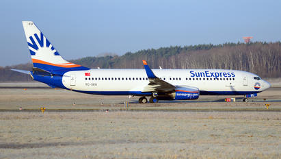 TC-SEU - SunExpress Boeing 737-8H6