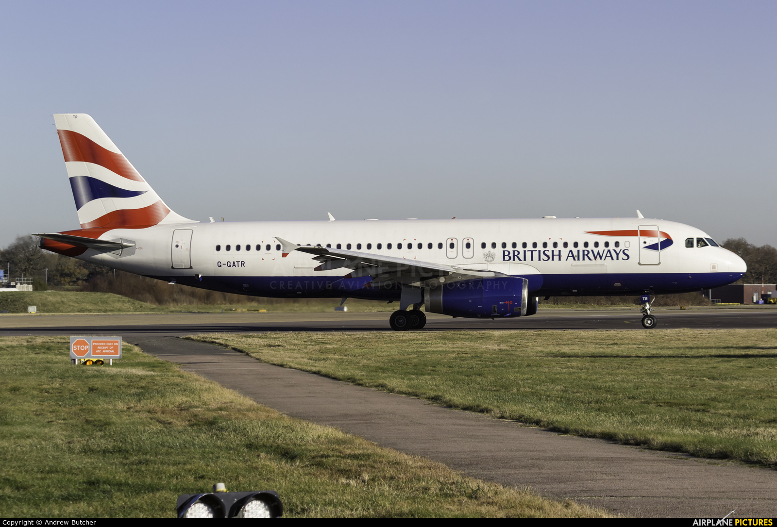 British Airways G-GATR aircraft at London - Gatwick