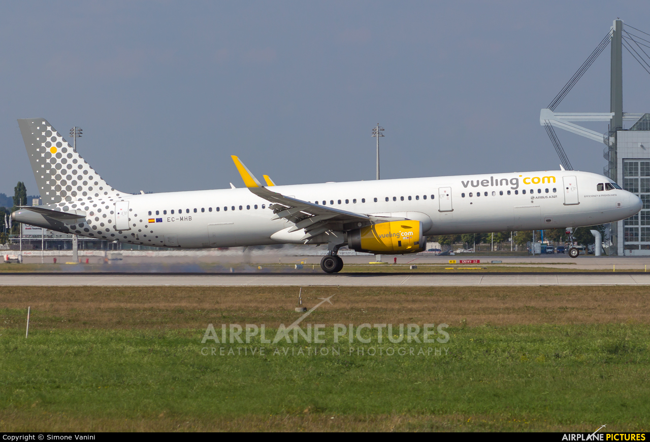 Vueling Airlines EC-MHB aircraft at Munich