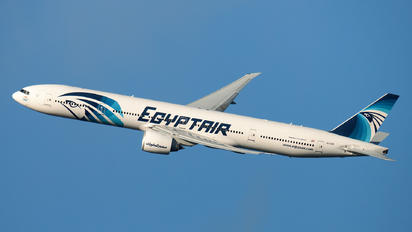 SU-GDR - Egyptair Boeing 777-300