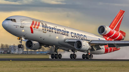 PH-MCW - Martinair Cargo McDonnell Douglas MD-11F