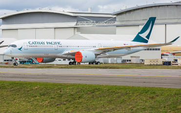 F-WZFX - Cathay Pacific Airbus A350-900