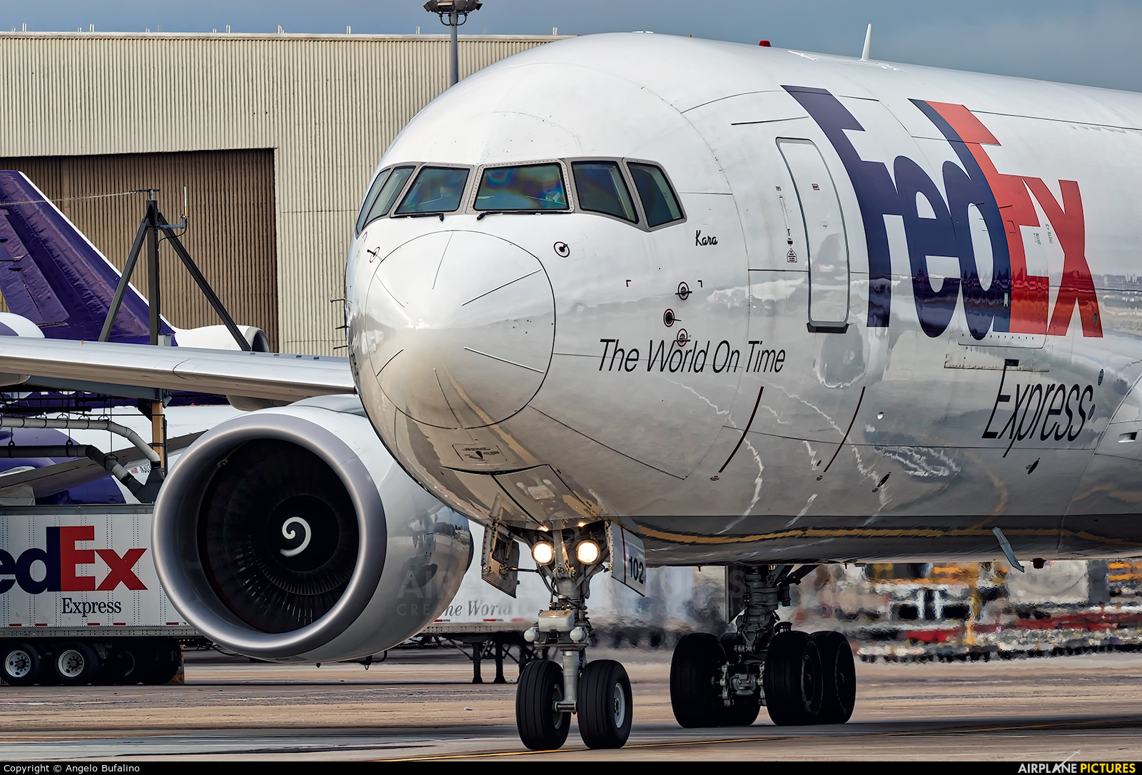 FedEx Federal Express N102FE aircraft at Memphis Intl