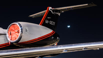 M-SEXY - Private Embraer EMB-650 Legacy 650