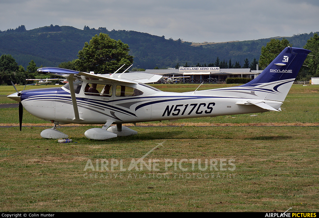 Cessna Aircraft Company N517CS aircraft at Ardmore