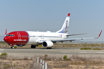 LN-NIF - Norwegian Air Shuttle Boeing 737-800