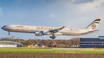 A6-EHH - Etihad Airways Airbus A340-600 aircraft