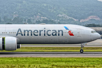 N732AN - American Airlines Boeing 777-300ER