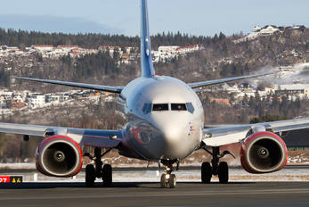 LN-RRC - SAS - Scandinavian Airlines Boeing 737-600