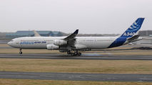 Airbus Industrie A340-300 training at Prestwick Airport title=