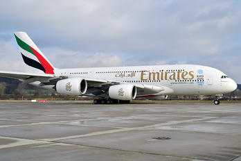A6-EEW - Emirates Airlines Airbus A380
