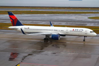 N546US - Delta Air Lines Boeing 757-200