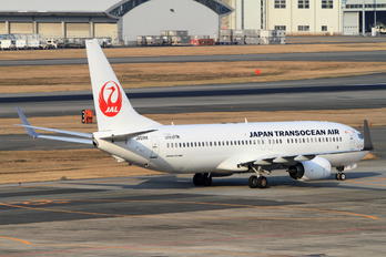 JA01RK - JAL - Japan Transocean Air Boeing 737-800
