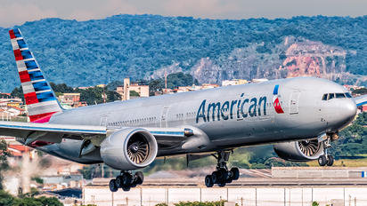 N733AR - American Airlines Boeing 777-300ER