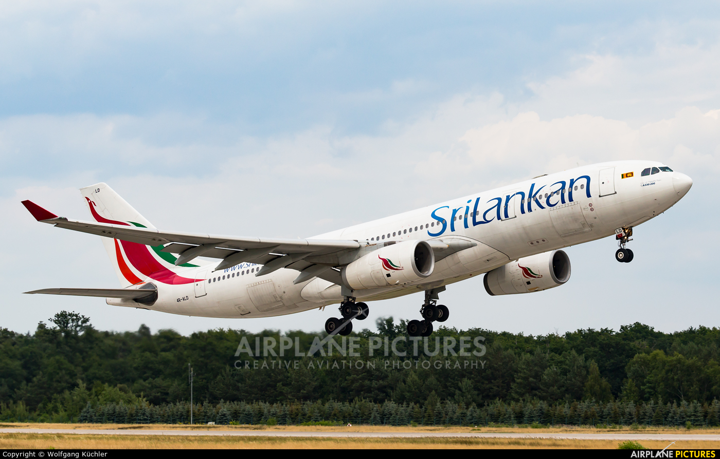 SriLankan Airlines 4R-ALD aircraft at Frankfurt