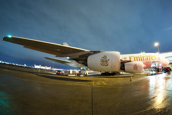 A6-EDZ - Emirates Airlines Airbus A380