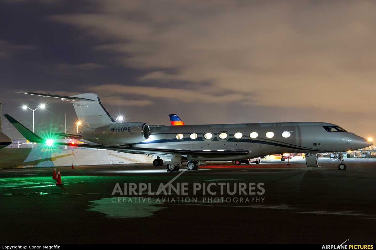 Private N650PE aircraft at Toronto - Pearson Intl, ON