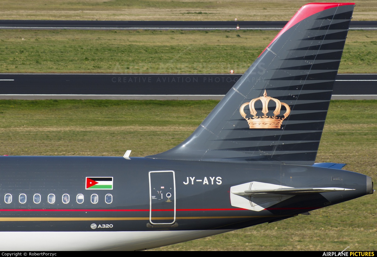 Royal Jordanian JY-AYS aircraft at Berlin - Tegel