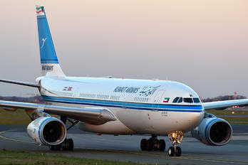 9K-APB - Kuwait Airways Airbus A330-200