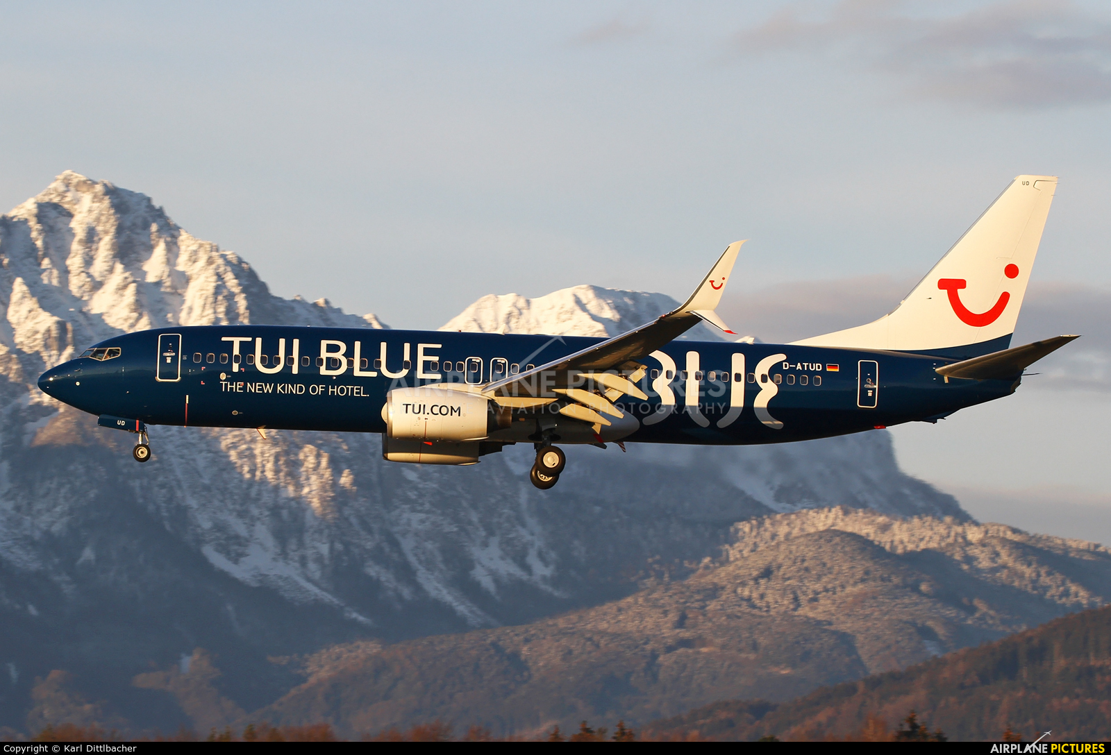 TUIfly D-ATUD aircraft at Salzburg