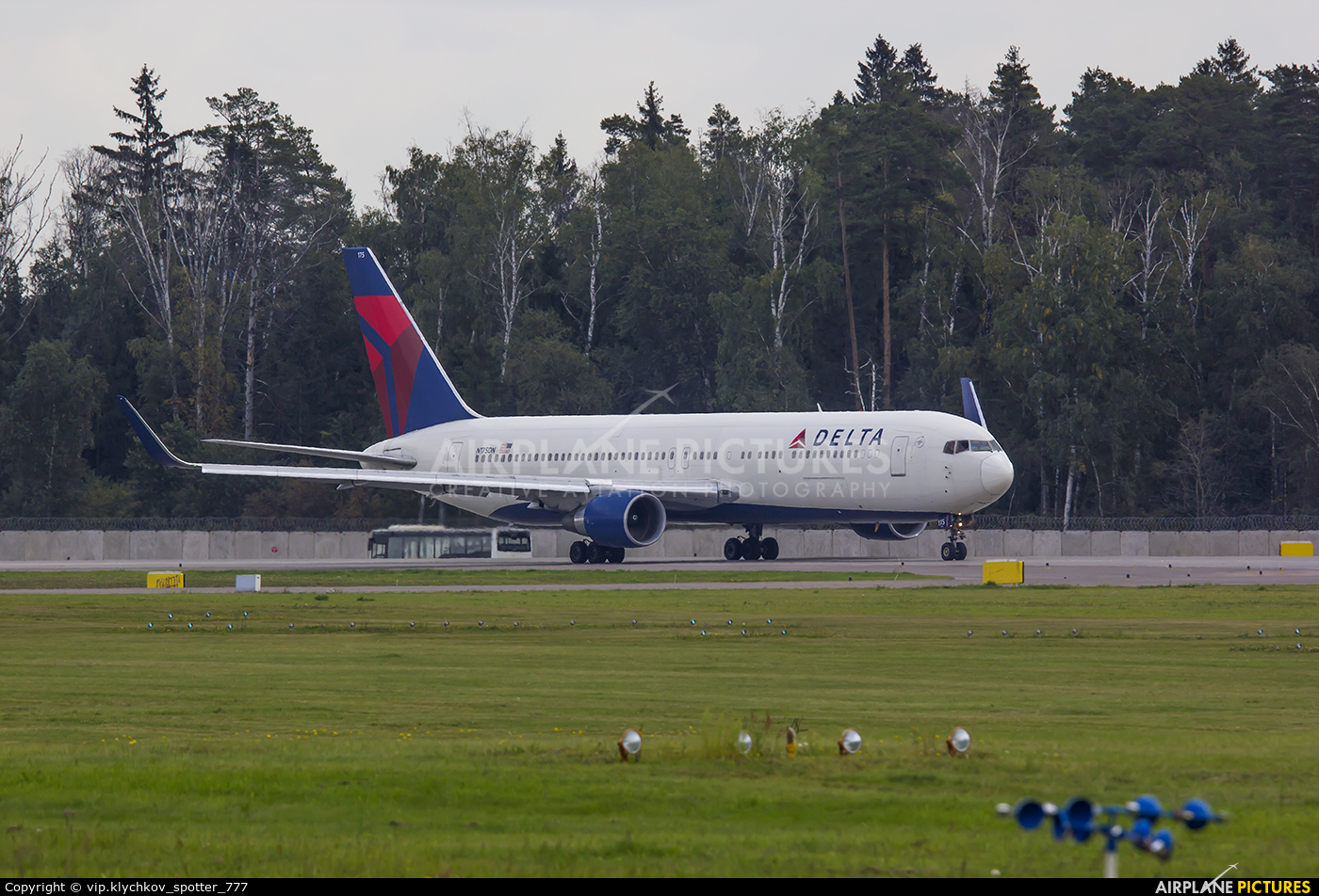 Delta Air Lines N175DN aircraft at Moscow - Sheremetyevo