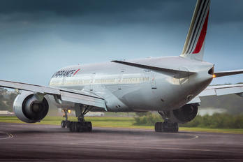 F-GSQO - Air France Boeing 777-300ER