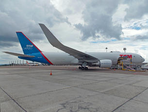PR-ADY - TAM Cargo Boeing 767-300F