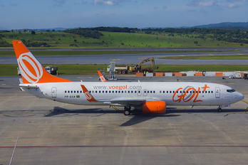 PR-GXA - GOL Transportes Aéreos  Boeing 737-800