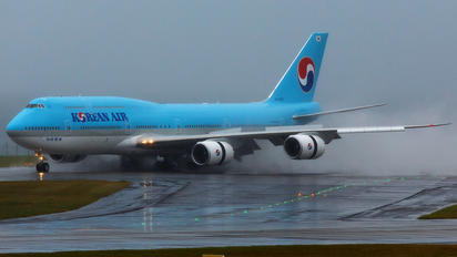 HL7633 - Korean Air Boeing 747-8