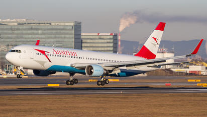 OE-LAE - Austrian Airlines/Arrows/Tyrolean Boeing 767-300ER