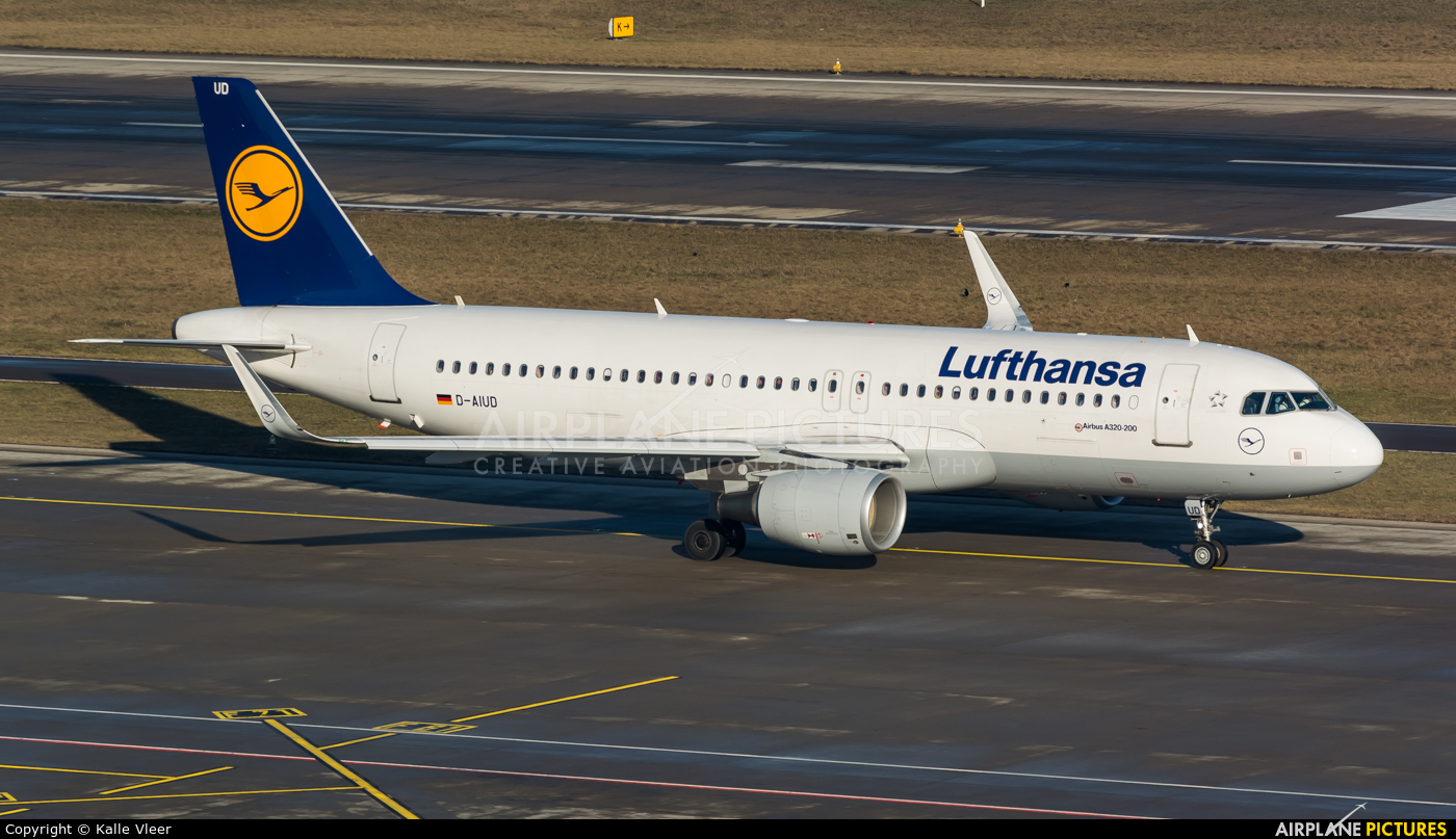 Lufthansa D-AIUD aircraft at Zurich
